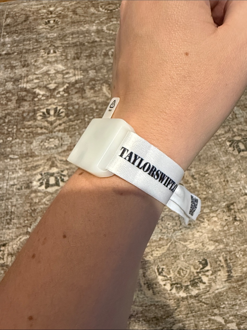 Light Up Taylor Swift Wristband from her tour
